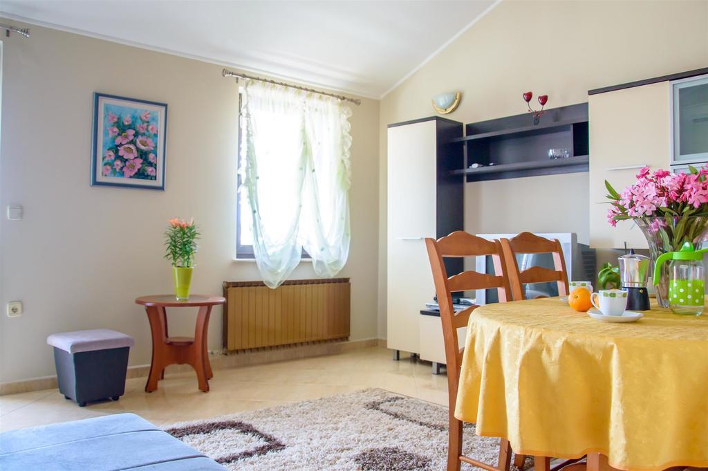 Apartment Roko Umag Eksteriør billede