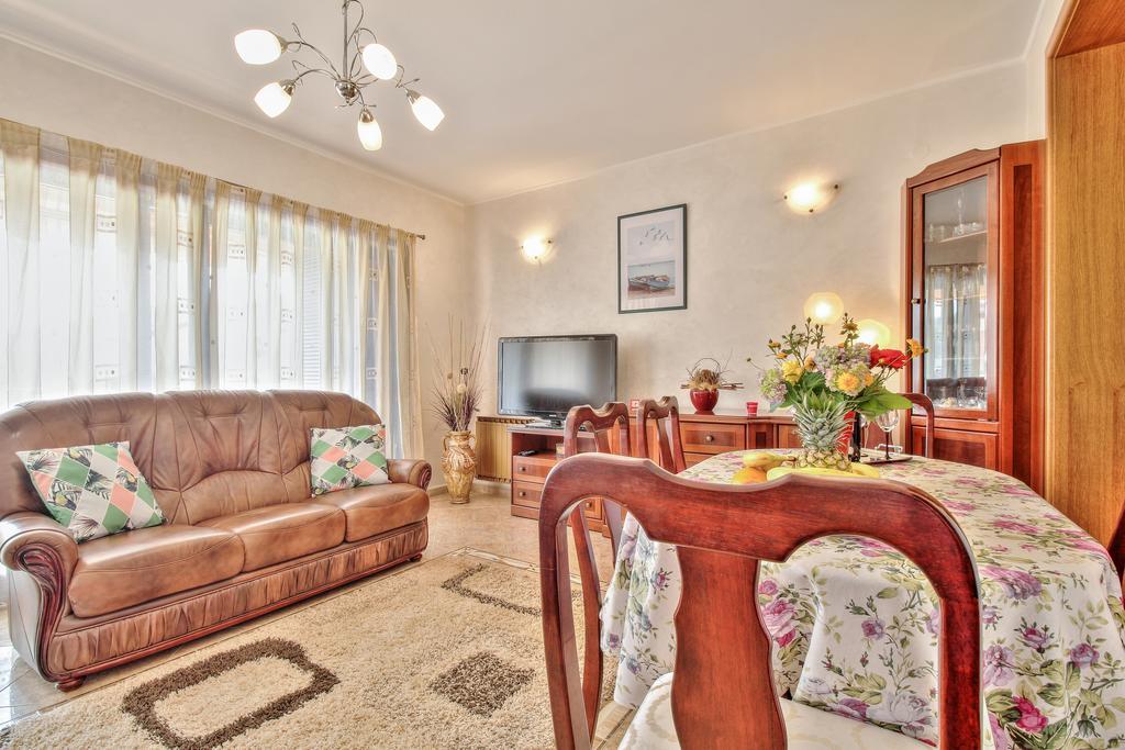Apartment Roko Umag Eksteriør billede